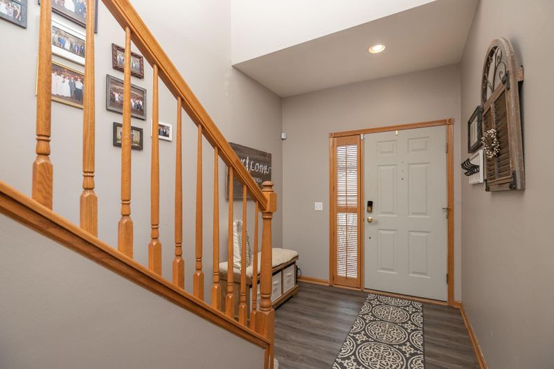 2734 Viola Heights Dr NE, Rochester, MN 55906