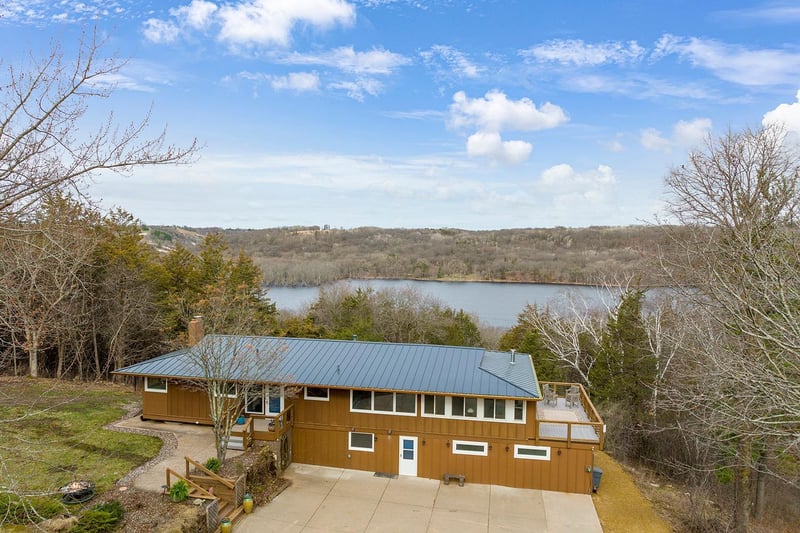 N8885 1250th St, River Falls, WI 54022