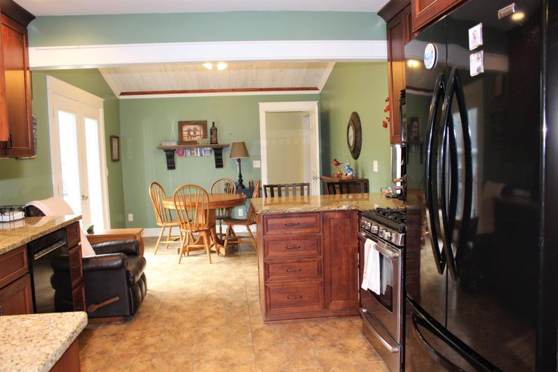 775 Summit Dr, Fairmont, MN 56031