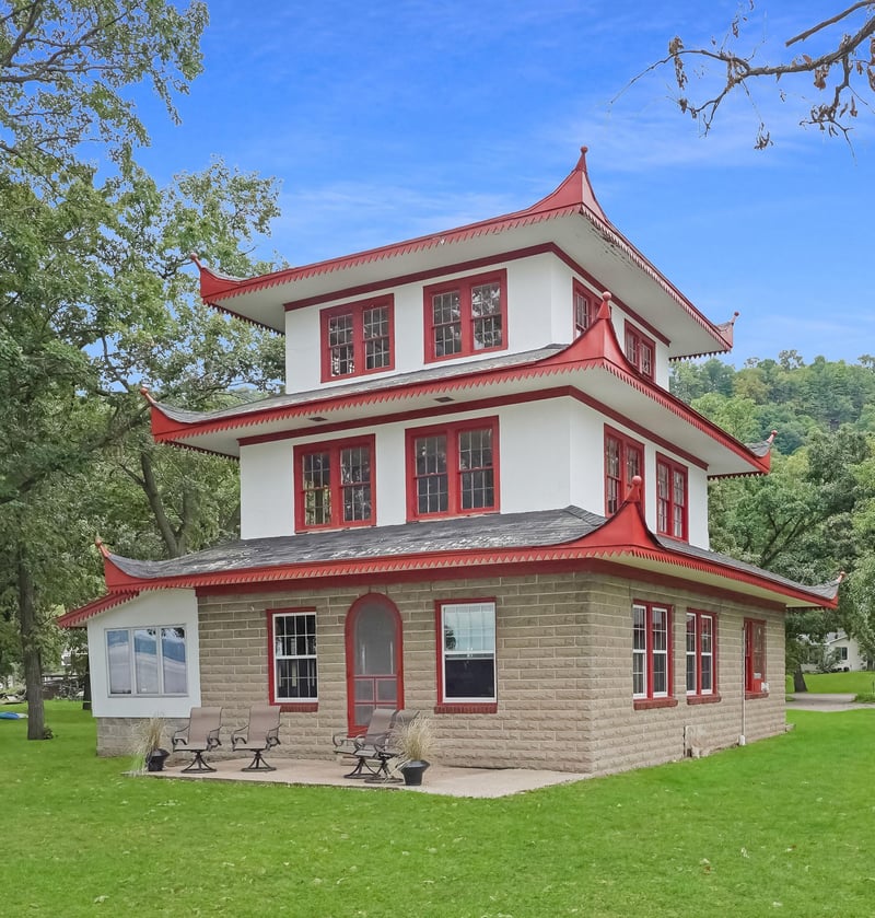 27858 Greens Point Rd, Red Wing, MN 55066