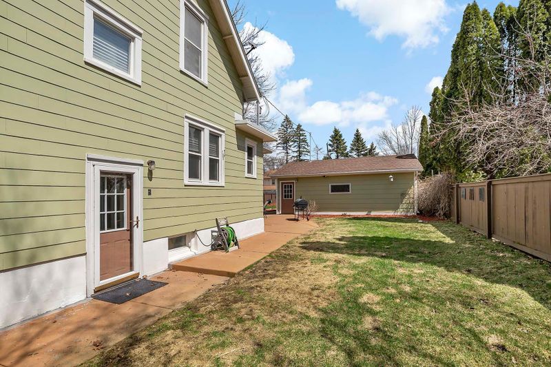 613 4th Ave SW, Faribault, MN 55021