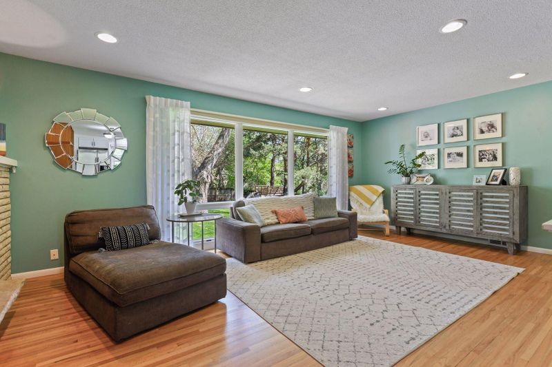 5235 Forest Rd, Minnetonka, MN 55345