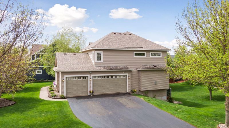 11397 Halstead Trl, Woodbury, MN 55129
