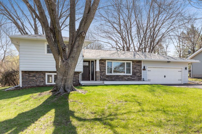 1316 Sycamore St, River Falls, WI 54022