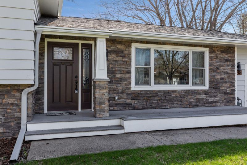 1316 Sycamore St, River Falls, WI 54022