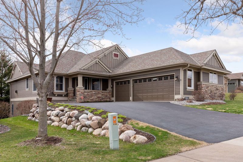 1291 Palisade Cir, Woodbury, MN 55129