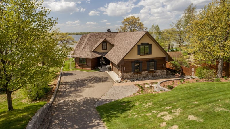 5856 Birchdale Rd, Brainerd, MN 56401