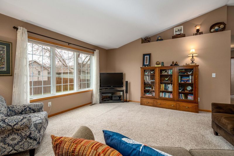 1385 14th St SE, Owatonna, MN 55060