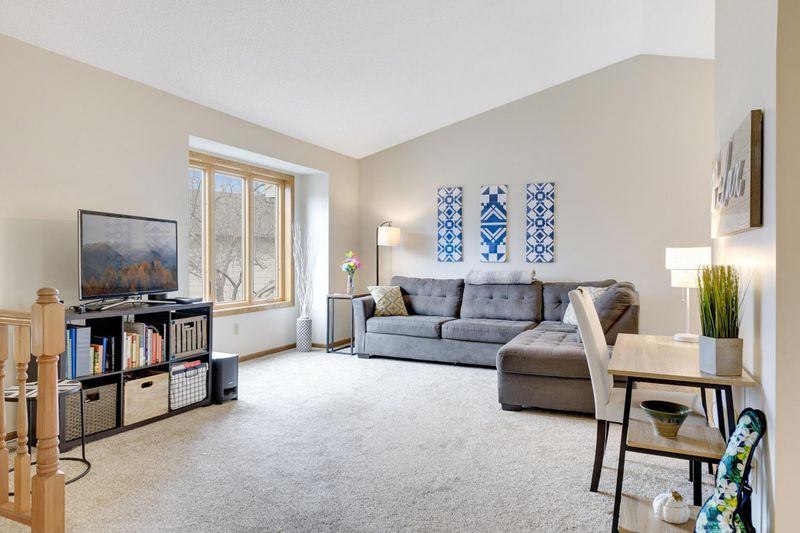 8912 Norwood Ln N, Maple Grove, MN 55369