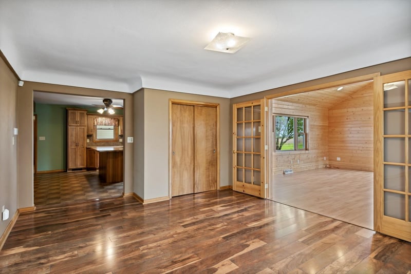 50739 Meeker Renville Line, Cosmos, MN 56228