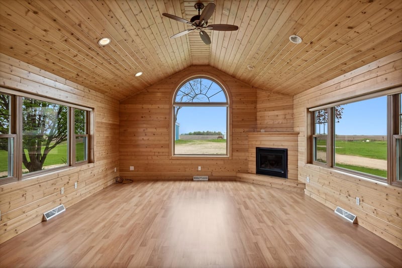 50739 Meeker Renville Line, Cosmos, MN 56228