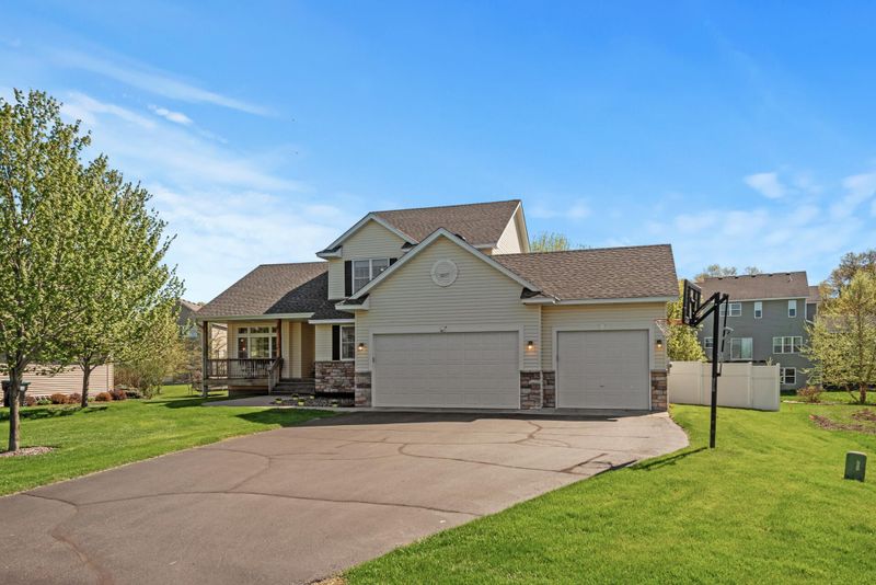 15357 Wren St NW, Andover, MN 55304