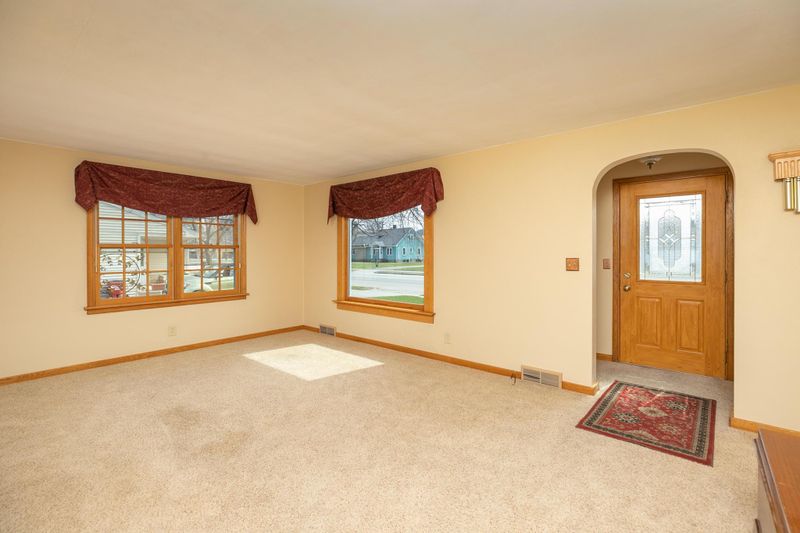 3758 W 6th St, Winona, MN 55987