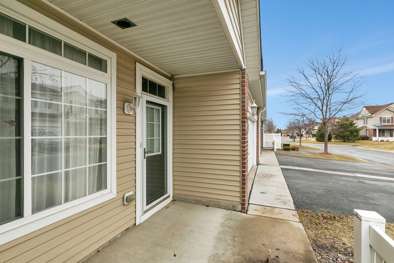 17126 Monroe Dr NW, Elk River, MN 55330