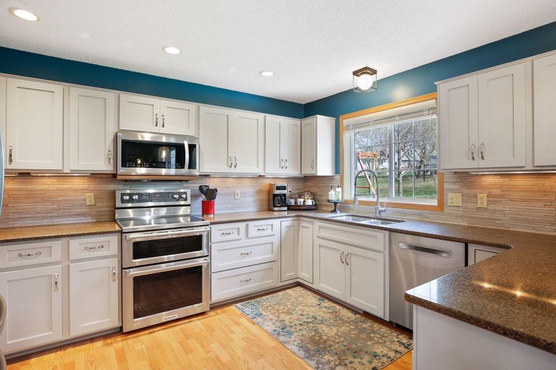 4664 Bristol Blvd, Eagan, MN 55123