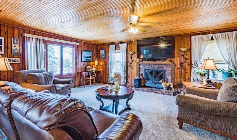 2617 Clare Ln, Mound, MN 55364