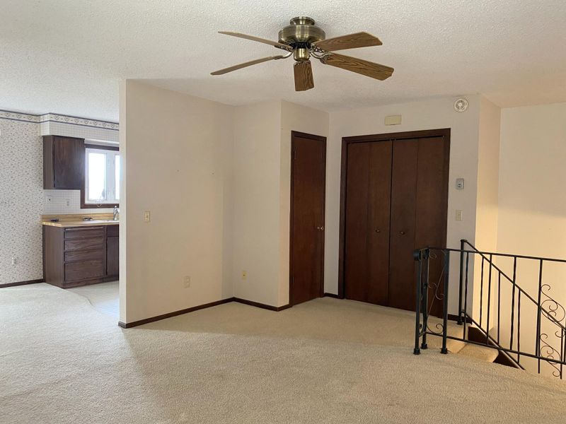 1125 20th St, Windom, MN 56101