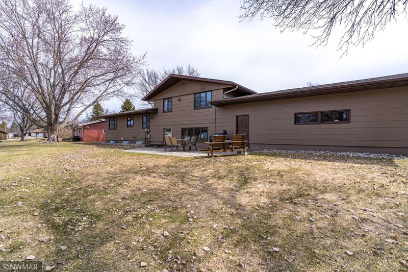 106 Stephen Dr SE, Fertile, MN 56540