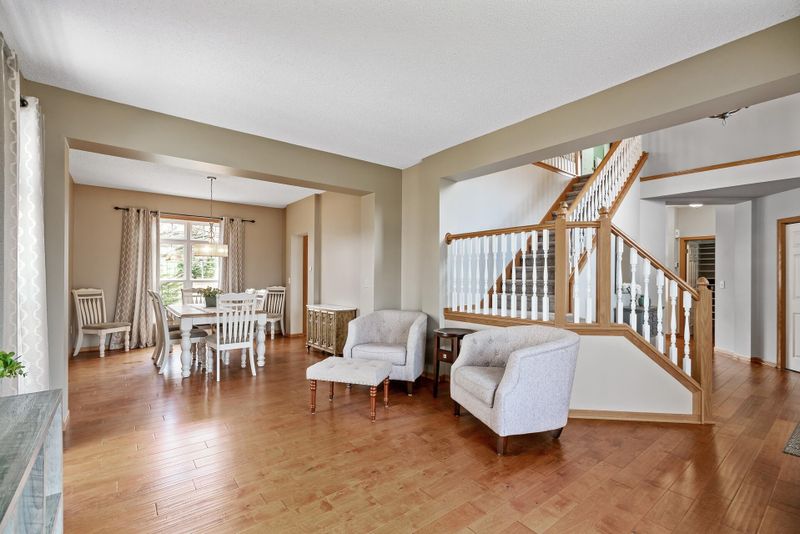 6424 Ranchview Ln N, Maple Grove, MN 55311