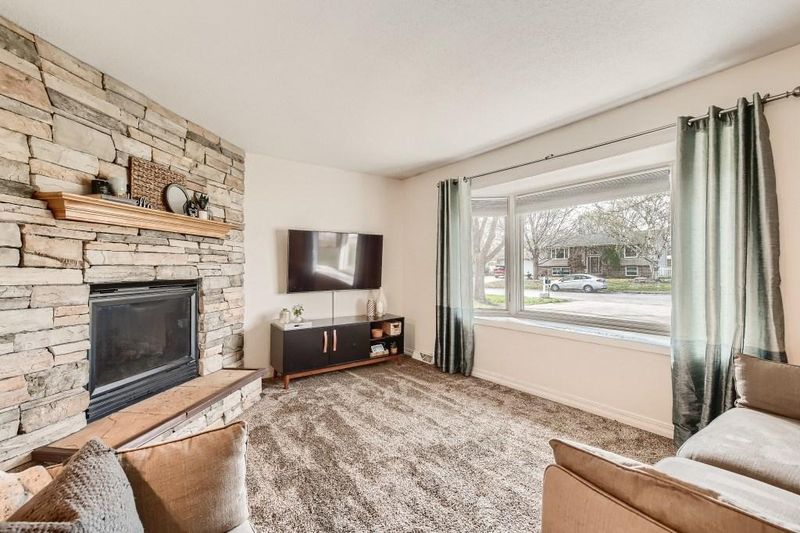 2660 Ann Dr, Shakopee, MN 55379