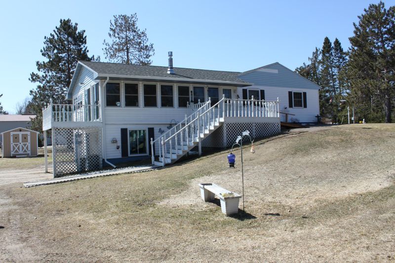 3213 River Rd, Grand Rapids, MN 55744