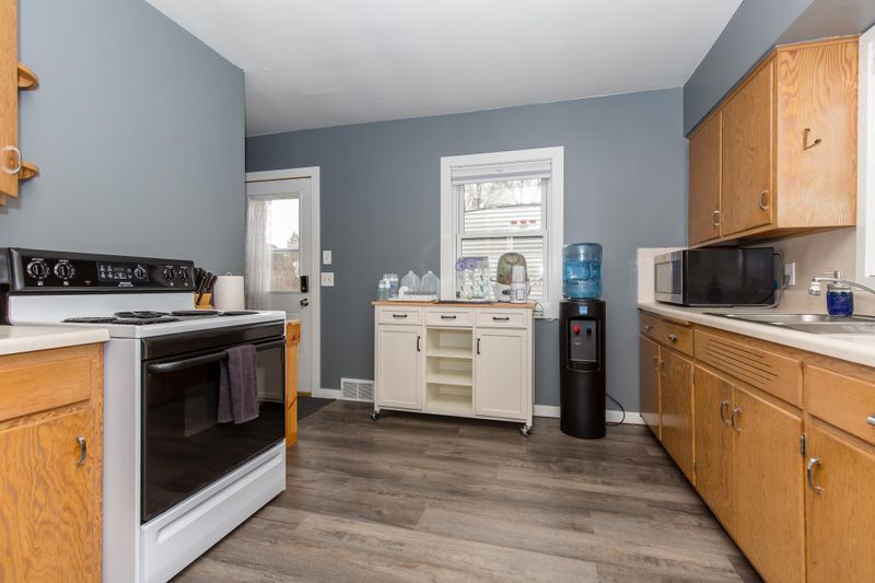 513 N Ramsey Ave, Litchfield, MN 55355