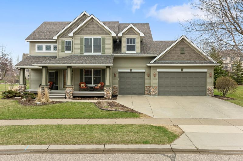 10838 Artesian Ln, Woodbury, MN 55129