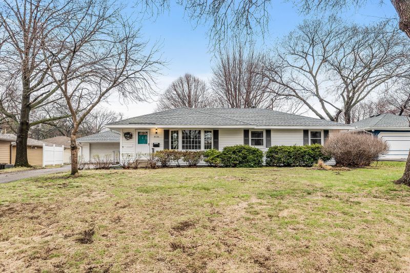 8136 Upton Ave S, Bloomington, MN 55431