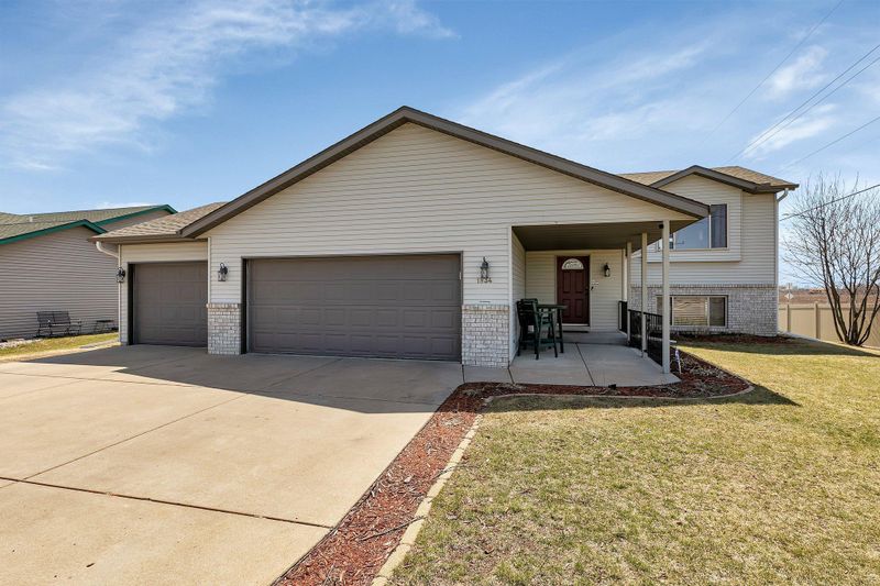 1834 36th St S, Saint Cloud, MN 56301