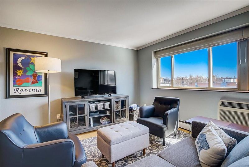 3120 Hennepin Ave #308, Minneapolis, MN 55408