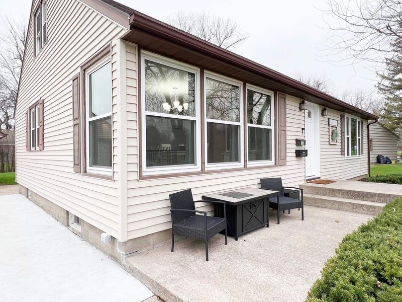 106 Cynthia Ave, Worthington, MN 56187