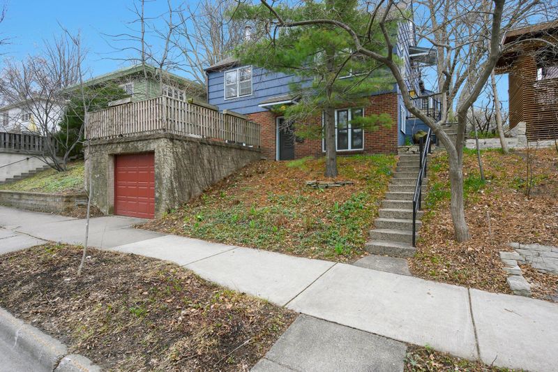 137 Warwick St SE, Minneapolis, MN 55414
