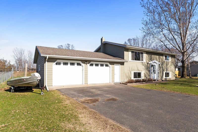 31623 127th St NW, Princeton, MN 55371
