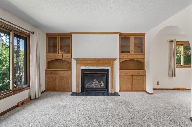 1108 Sandy Ln, Monticello, MN 55362
