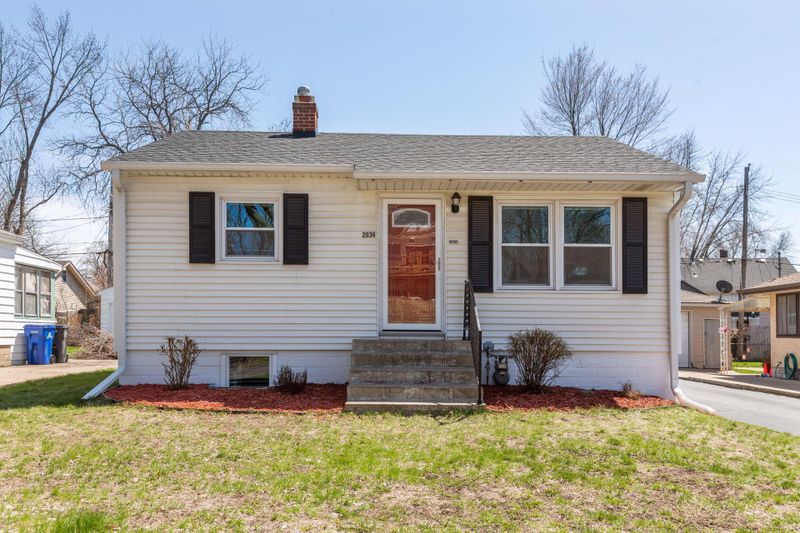 2036 Nokomis Ave, Saint Paul, MN 55119