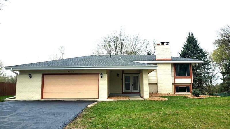 9976 Balmoral Ln, Eden Prairie, MN 55347