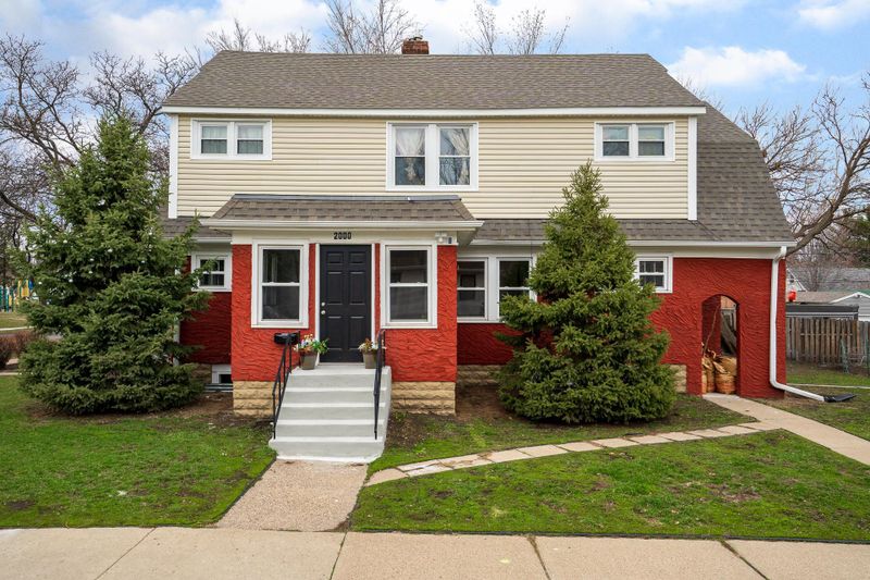 3345 20th Ave S, Minneapolis, MN 55407