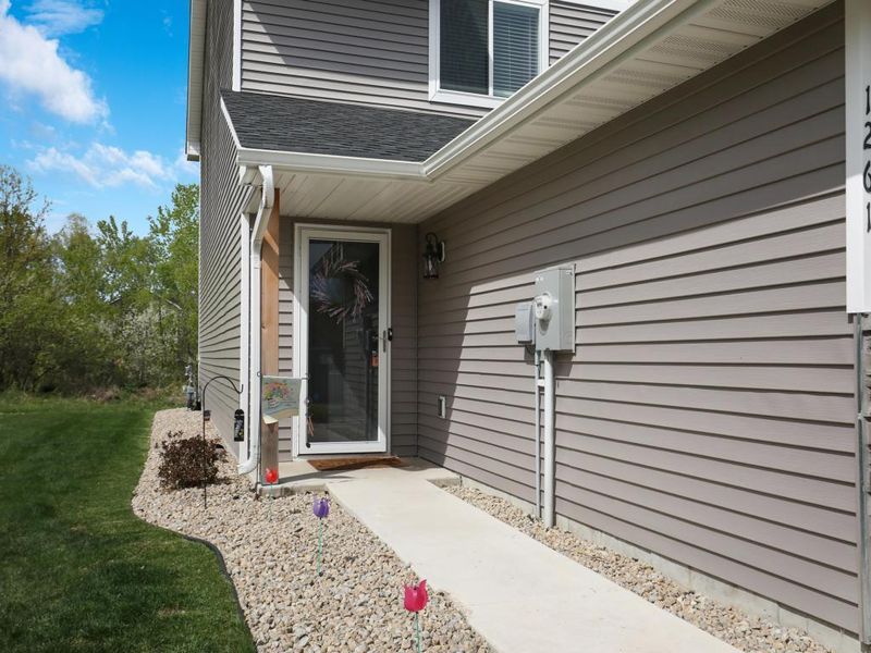 1261 Prairie View Trl, Farmington, MN 55024