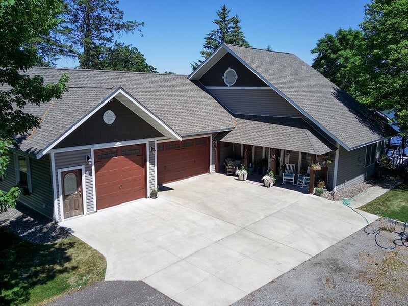 32591 Flanders St NE, Cambridge, MN 55008