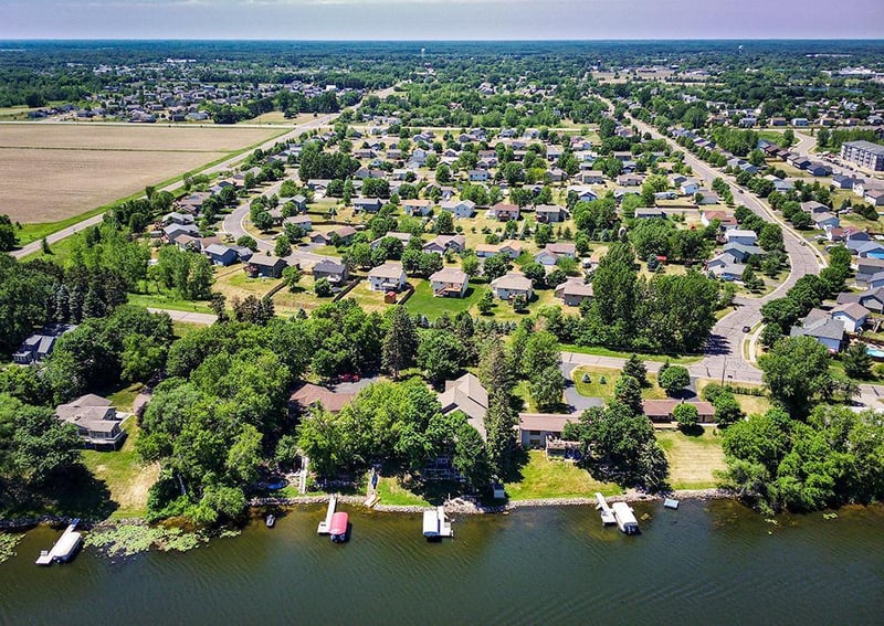 32591 Flanders St NE, Cambridge, MN 55008