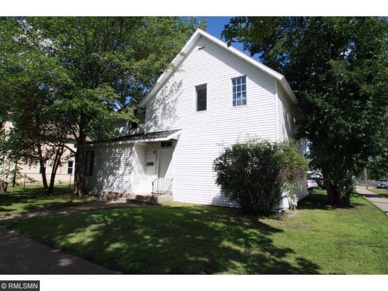 626 8th Ave S, Saint Cloud, MN 56301