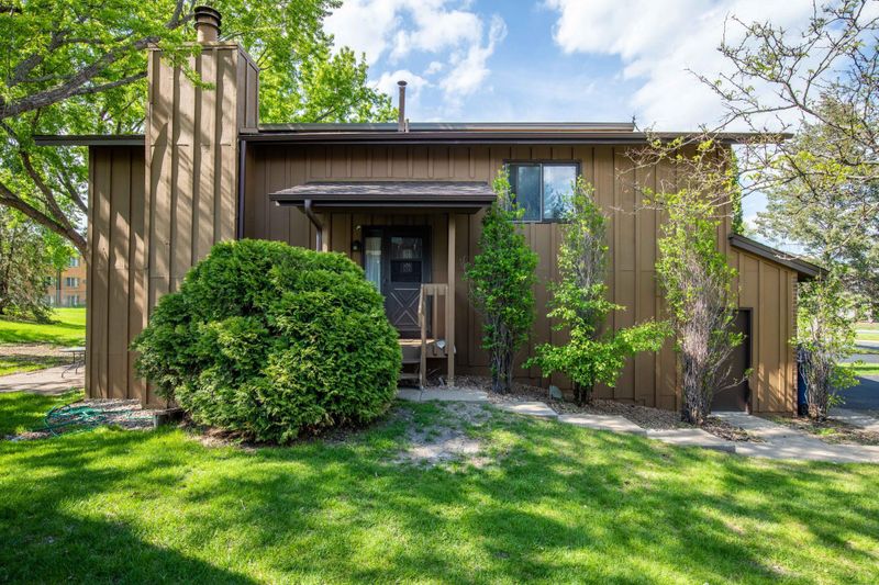 7101 Unity Ave N, Brooklyn Center, MN 55429