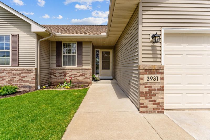 3931 Windemere Ct, Monticello, MN 55362