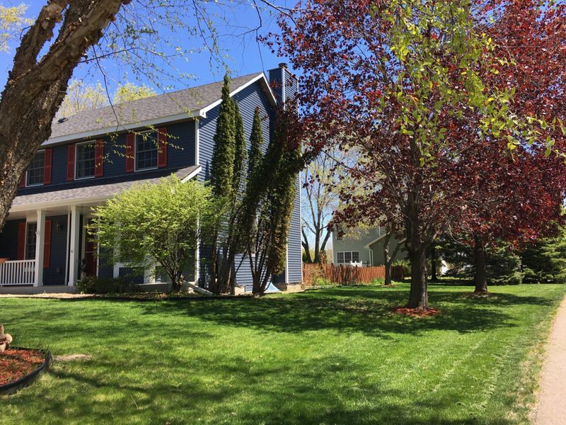 8703 Shepherd Way, Eden Prairie, MN 55347