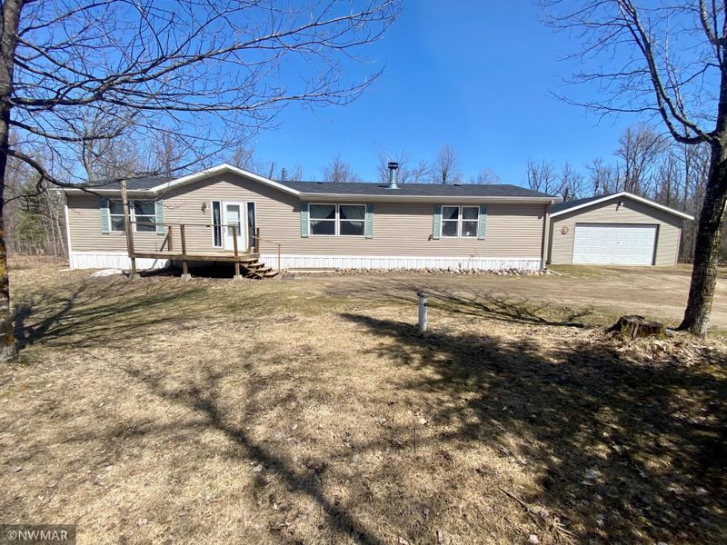 51402 Windy Dr, Bemidji, MN 56601
