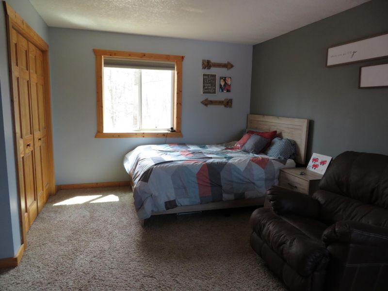 32911 Pulaski Rd, Cushing, MN 56443