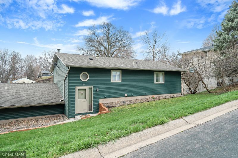 3179 Devon Ln, Mound, MN 55364