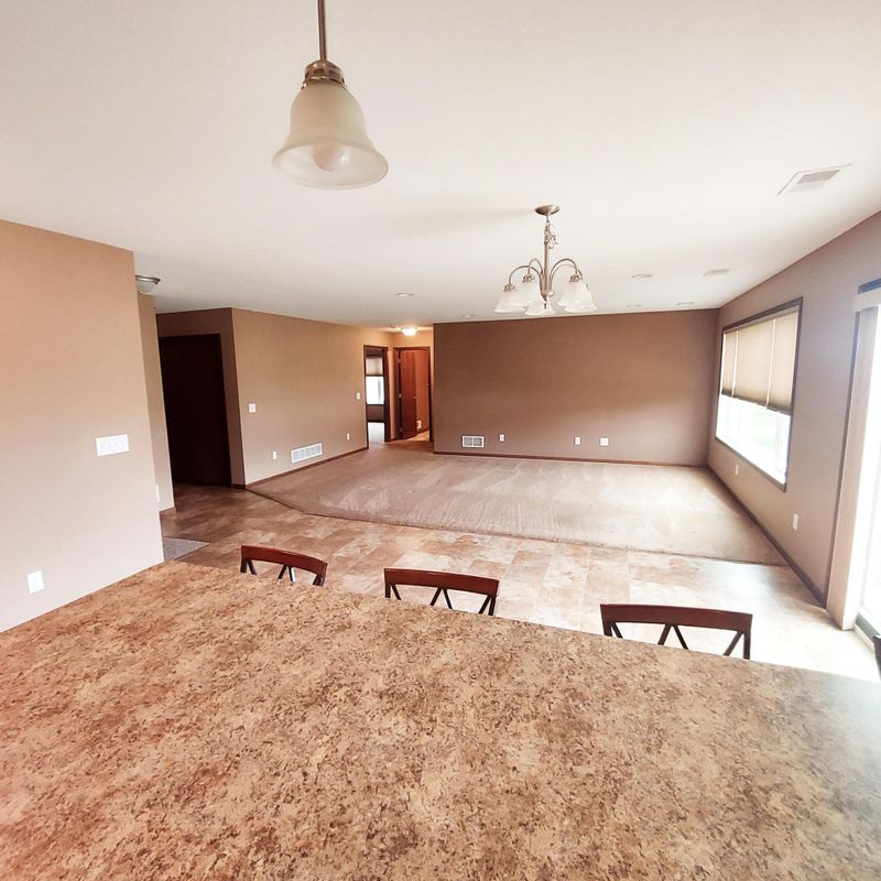 623 22nd St SE, Owatonna, MN 55060