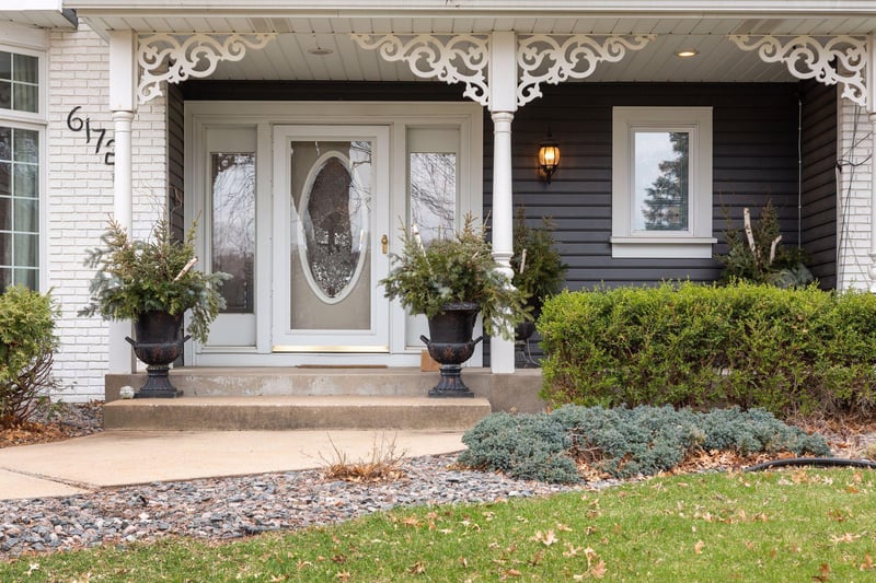 6172 Heather Cir, Fridley, MN 55432