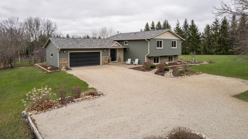 1426 Woodbary Ct SE, Rochester, MN 55904